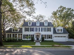 7800 Glenbrook Rd, Bethesda, MD 20814