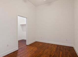 4 W State St #307, Savannah, GA 31401