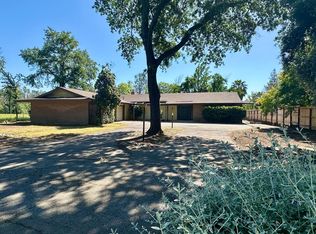 5939 Riverside Dr, Redding, CA 96001
