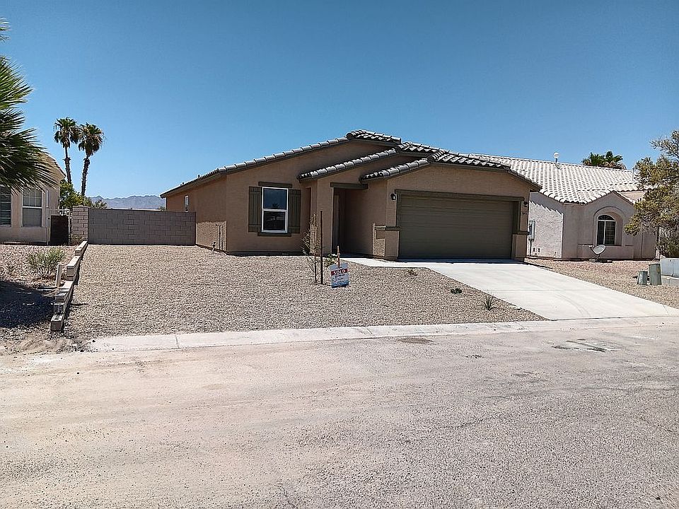 New Construction, on 4th green