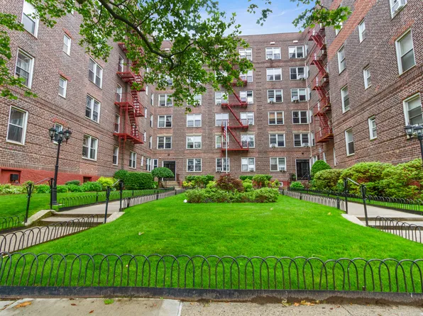 6801 Shore Road image 20 of 24