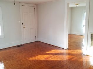 205 N Robertson St, Clayton, NC 27520