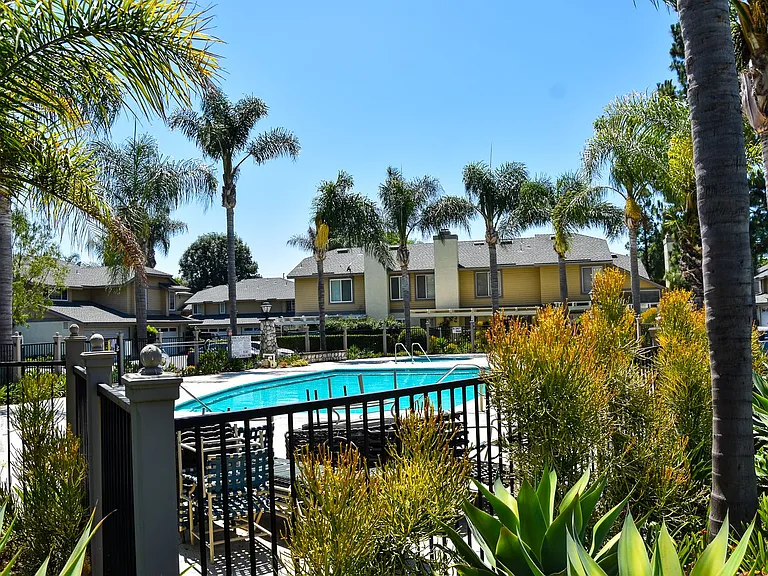 630 W Palm Ave #12 — Photo 12