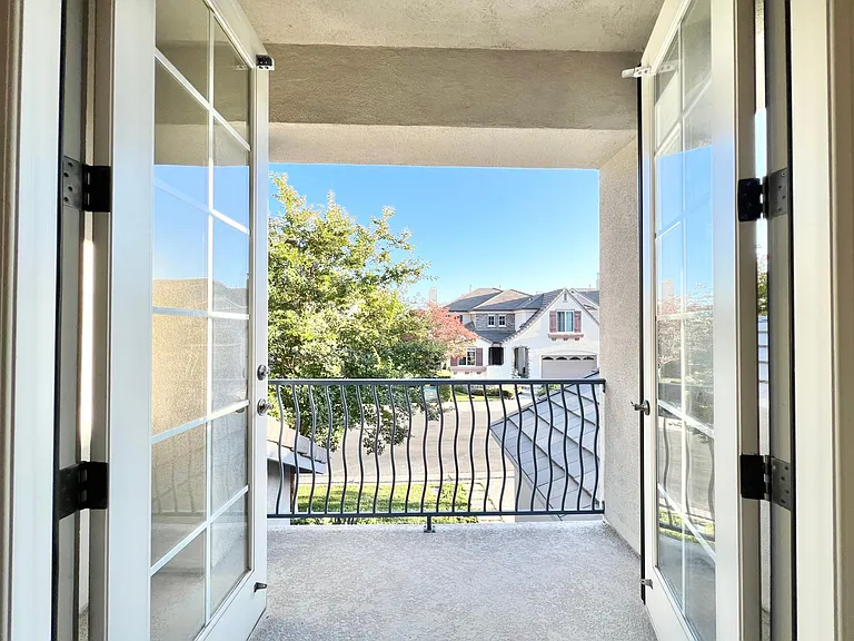 1578 Glencrest Dr — Photo 20