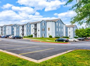 Mountain View Apartments, Fayetteville, AR 72701