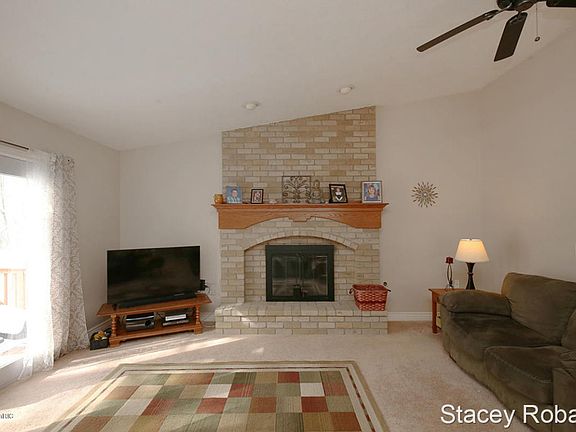 4th image of 201 Bricker St