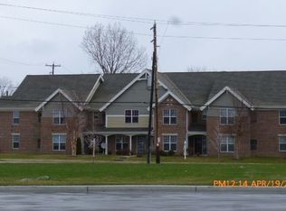 221 N Chicago Ave UNIT 4, South Milwaukee, WI 53172