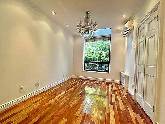 1st image of 28 W 90th St #1R