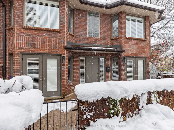 152 Albert St #9, London, ON N6A 1M1