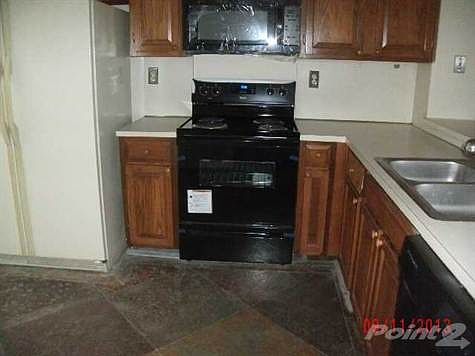 2nd image of 3804 NE 6th Ave #3
