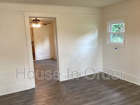 3rd image of 510 5th Ave E