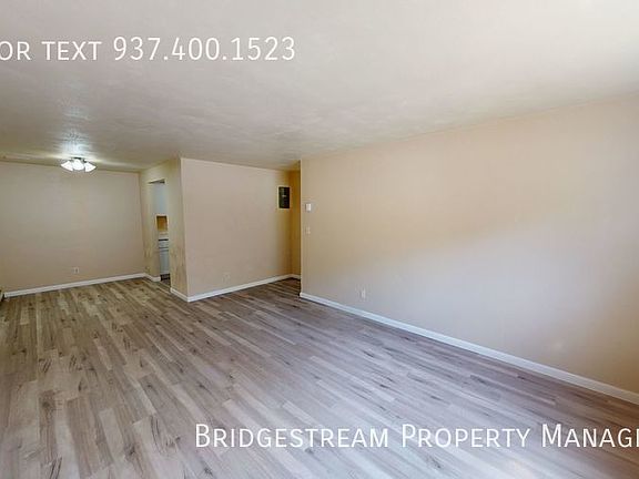 3rd image of 4654 Burkhardt Ave #C