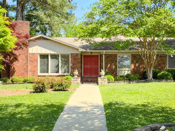 2804 Peabody Cir SE, Decatur, AL 35603