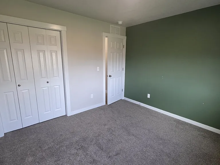 1720 SW Gabar Ct — Photo 18