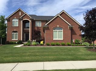 1873 Applebrook Dr, Commerce Township, MI 48382