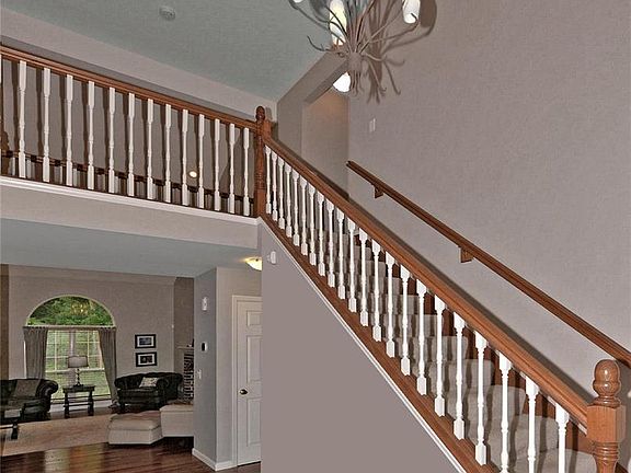 4th image of 1664 Waldens Meadow Ct