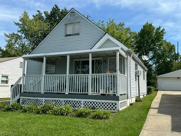 4413 E 158th St, Cleveland, OH 44128