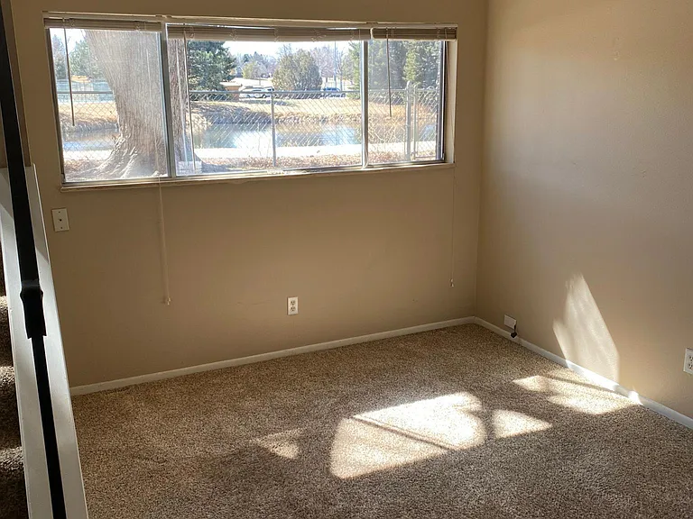 1539 Edora Rd — Photo 6