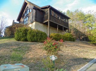 2913 Eagles Ridge Way, Pigeon Forge, TN 37863