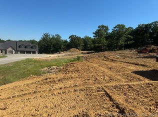 21 Cross Oaks Ct, Skiatook, OK 74070