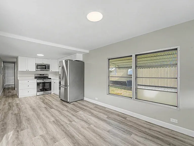 5053 Dunedin St — Photo 14