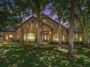 3401 Oak Trail Dr, Burleson, TX 76028