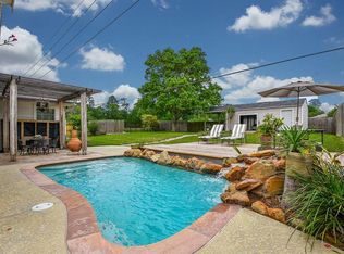 25918 Oakridge Forest Ln, Spring, TX 77386