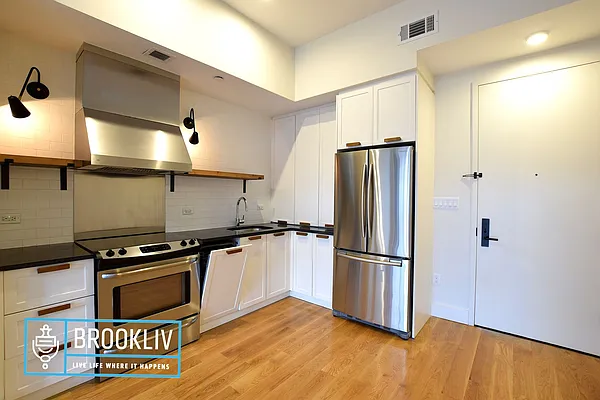 Rented by null | media 5