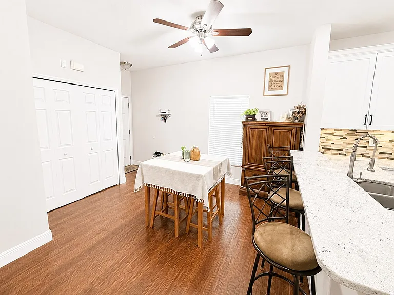 7605 N Dixon Ave — Photo 10