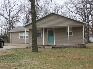 2236 N Saint Charles Ave, Joplin, MO 64801