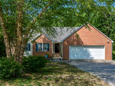 1670 Alcovy River Dr, Dacula, GA, 30019