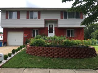 2050 Joshua Dr, Bensalem, PA