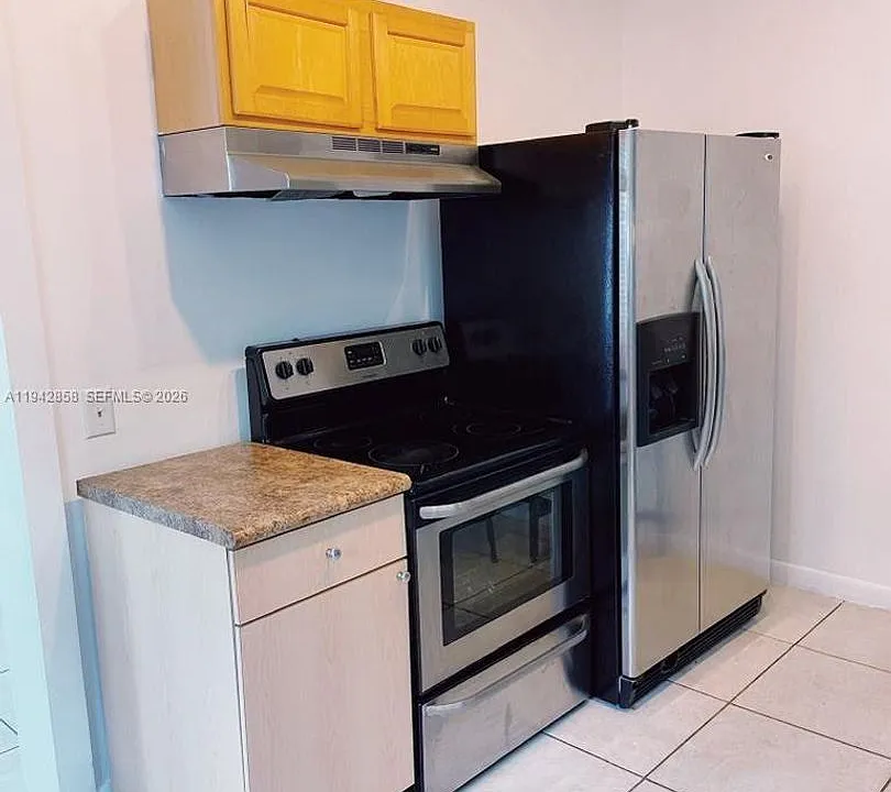 105 NW 31st St #1