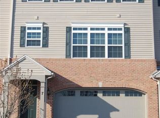 7 Crossgate Cir, Lemoyne, PA 17043