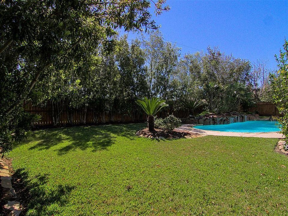 1st image of 13906 Panola Pointe