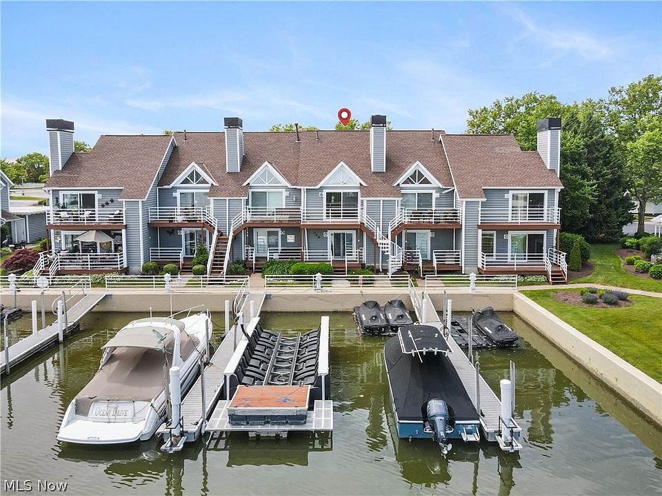1st image of 179 Marina Point Dr