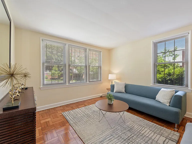 2724-40 Porter St NW — Photo 19