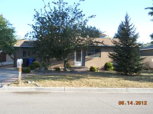 725 W 11th St, Loveland, CO 80537