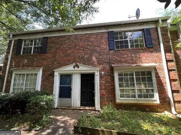 2584 Stratford Ln, Morrow, GA 30260