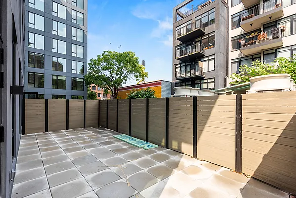 Rented by Nooklyn NYC LLC | media 16