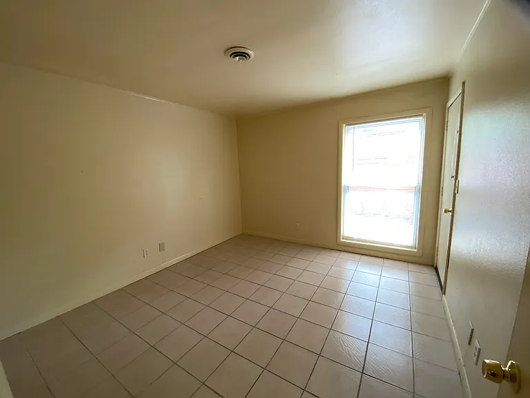 1630 S 2nd St #110 — Photo 11
