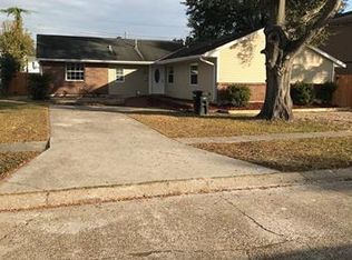 408 Incarnate Word Dr, Kenner, LA 70065