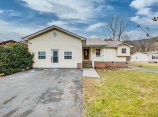 104 Old Mill Creek Rd, Erwin, TN 37650