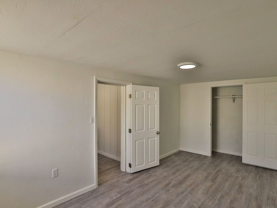 1st image of 102 E Hatcher Rd #9404