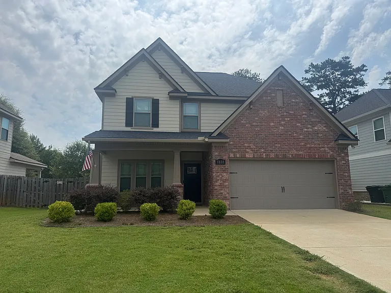 8808 Sullivans Dr — Photo 1
