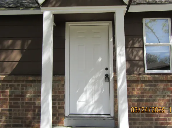 1607 NW Lincoln Avenue, 1607 NW Lincoln Ave #B, Lawton, OK 73507