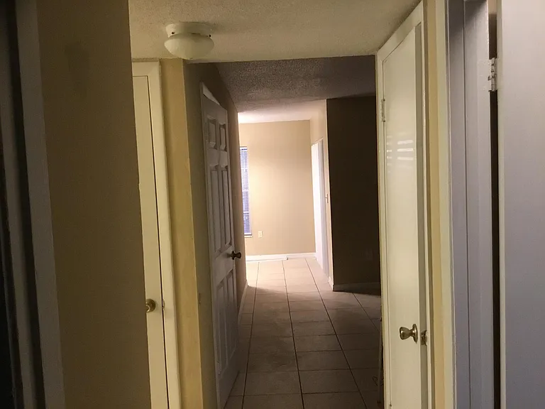 5214 Curry Ford Rd #206 — Photo 4