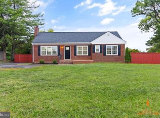 8906 Sudley Rd, Manassas, VA 20110
