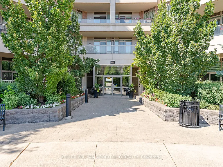 2480 Prince Michael Dr #304 — Photo 27
