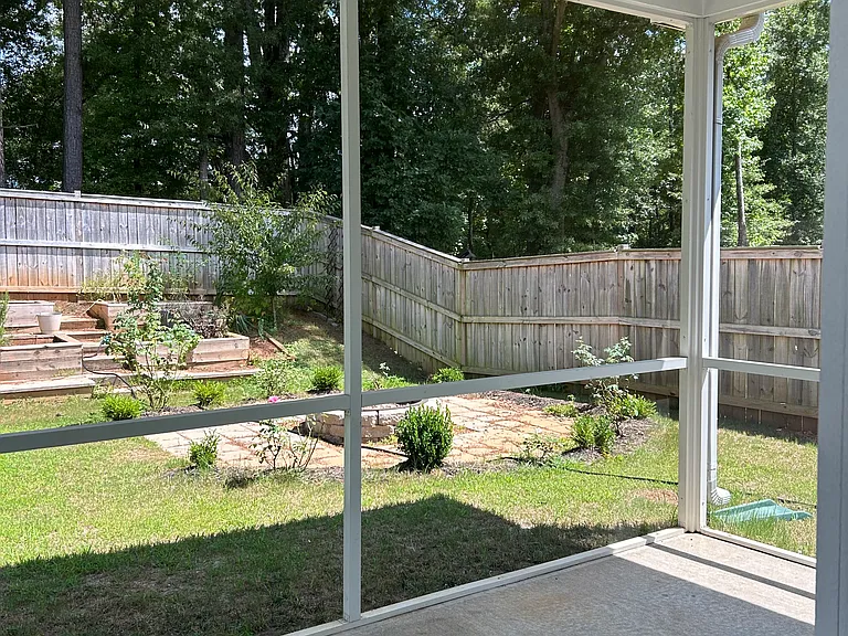 1037 Cortland Valley — Photo 34
